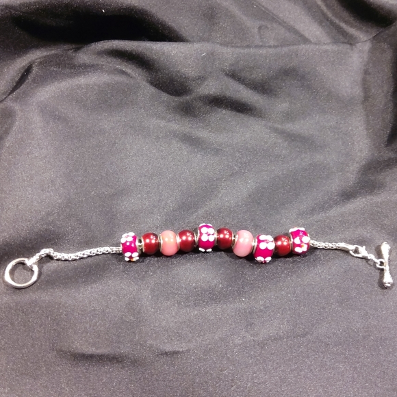 Jewelry - Picture 2 of 2